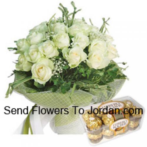 18 Roses with Yummy 16 Pcs Ferrero Rochers